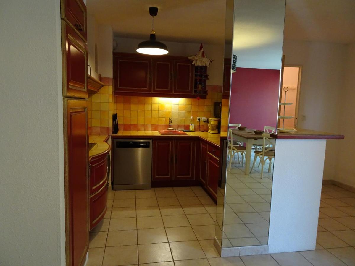 Les Manades Apartment Aigues-Mortes Exterior photo